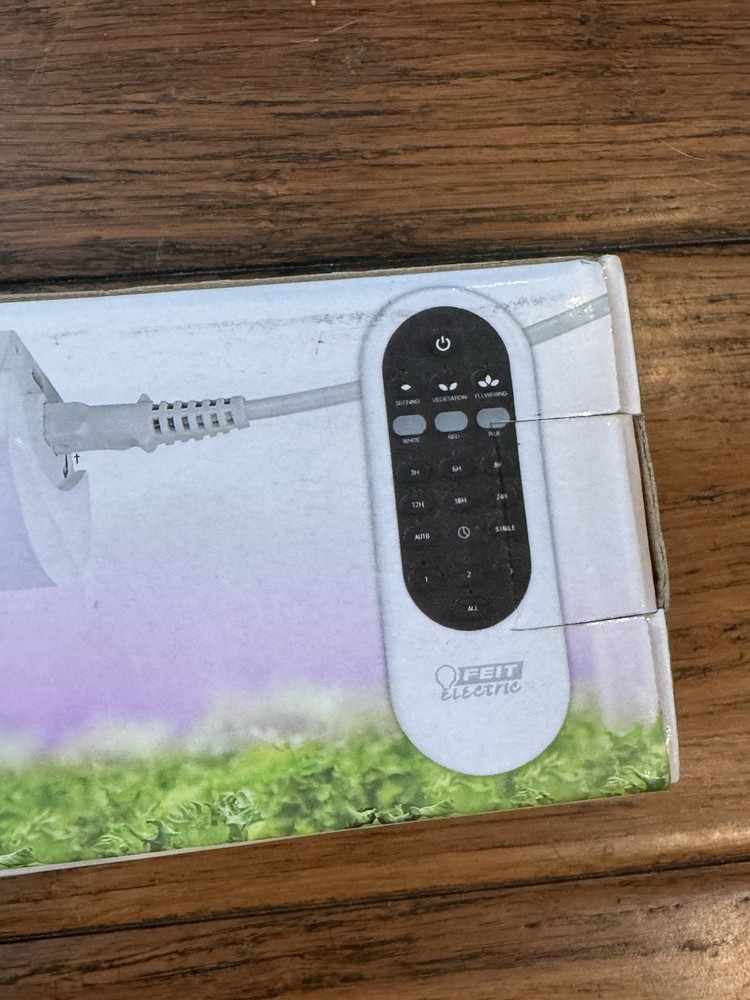 Feit Electric 2ft 24-Watt LED Grow Light, 3 Spectrum, Remote Control, Linkable