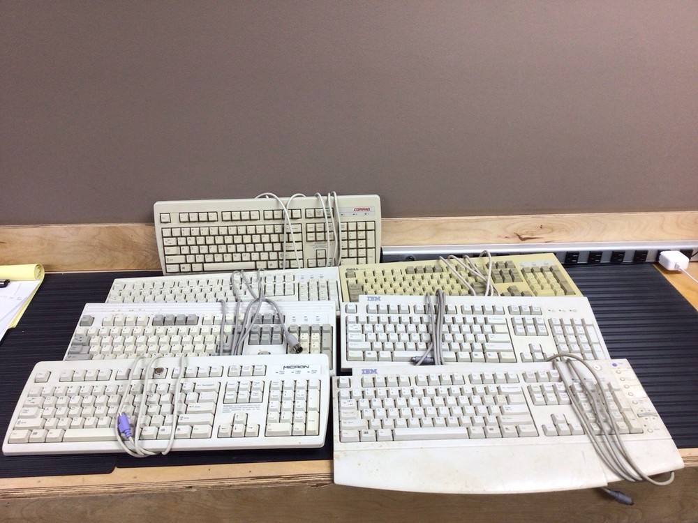 7x Mixed Brand Untested AS IS PS2 Keyboards