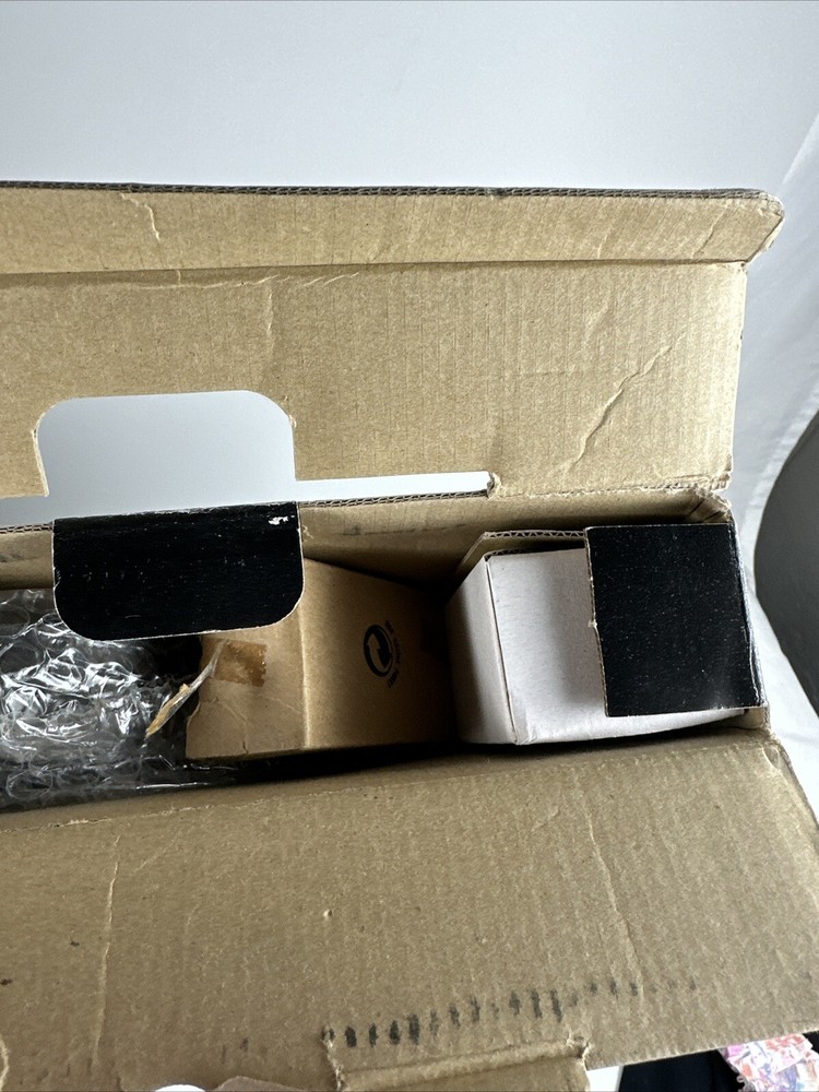 Spalding World Pro 5000 Electronic Dartboard 120 Game Variations 1997