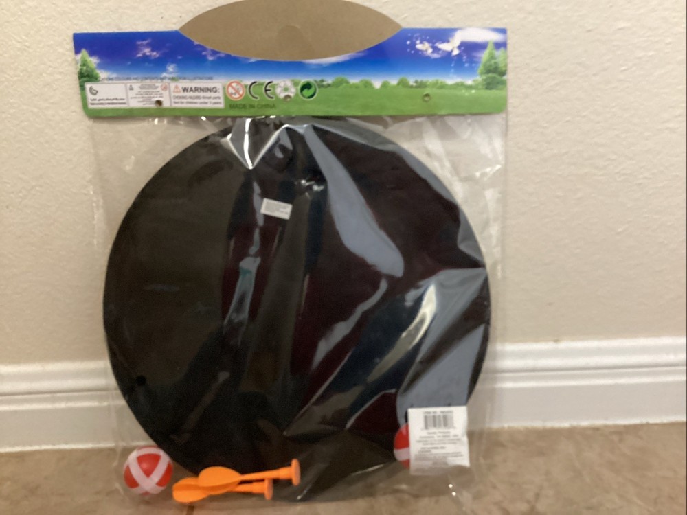 Dart board with Hook And Loop On Hands