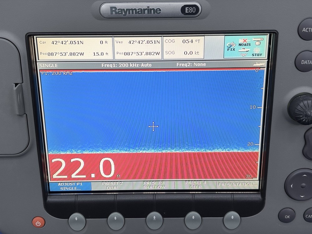 Raymarine E80 Classic GPS Chartplotter Multifunction Display ONLY; Tested