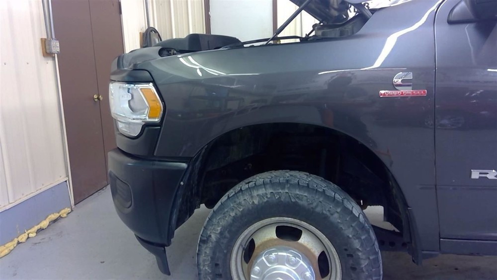 RAM3500 2022 High Mounted Stop Light 1657406