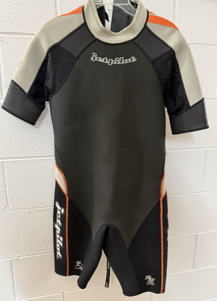 JetPilot short men’s wetsuit - Size LARGE.  Good Condition - USED