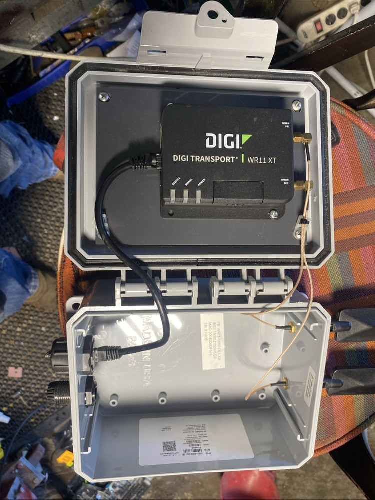 Digi Wr11 XT With Box