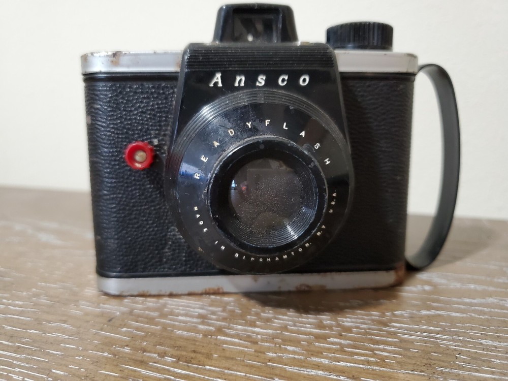 Vintage 1950s Ansco Ready Flash Camera 