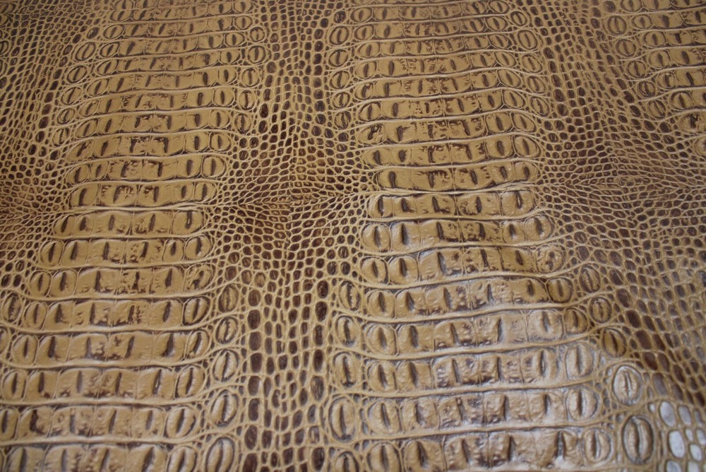 TAN CROCODILE EMBOSSED LEATHER: Thickness 2.5-3 oz. - Leatherworking cowhide