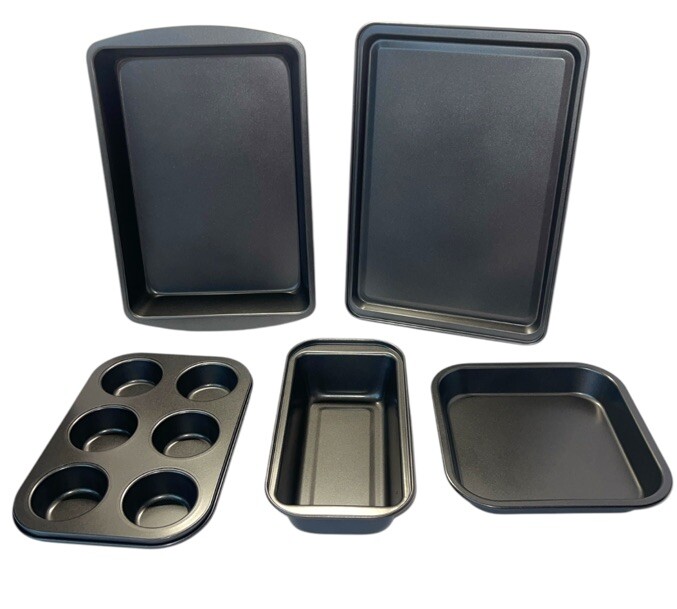Cookie Sheet, Muffin Pan, Loaf Pan, & 2 More Baking Sheets