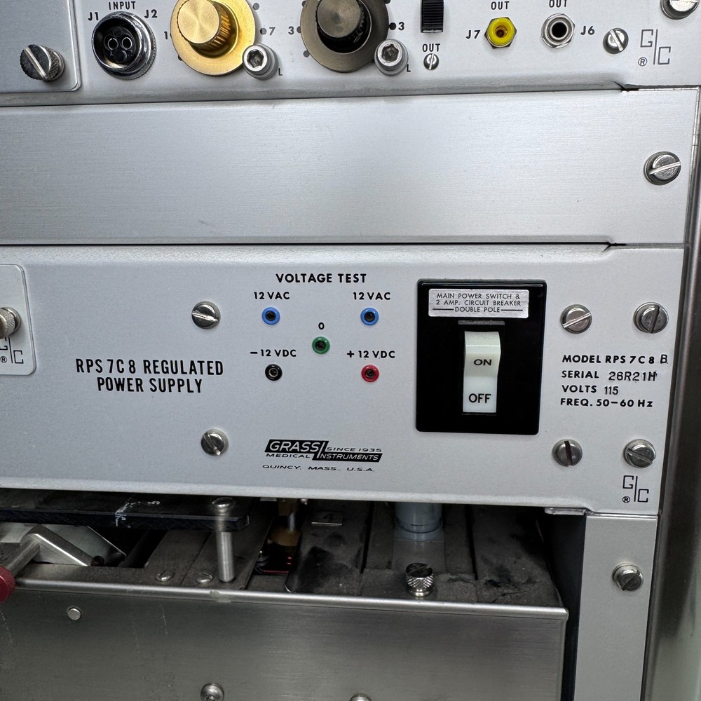 Grass Model 79G Polygraph – 4-Ch Chart Recorder 7DAK 7P1J 7P3C RPS 7C8 POWERS ON