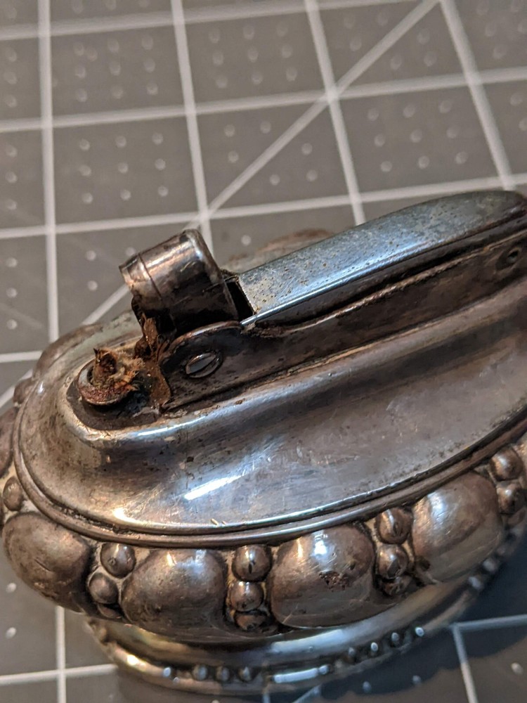 Vintage Ronson Crown Silver Plated Deco Table Lighter