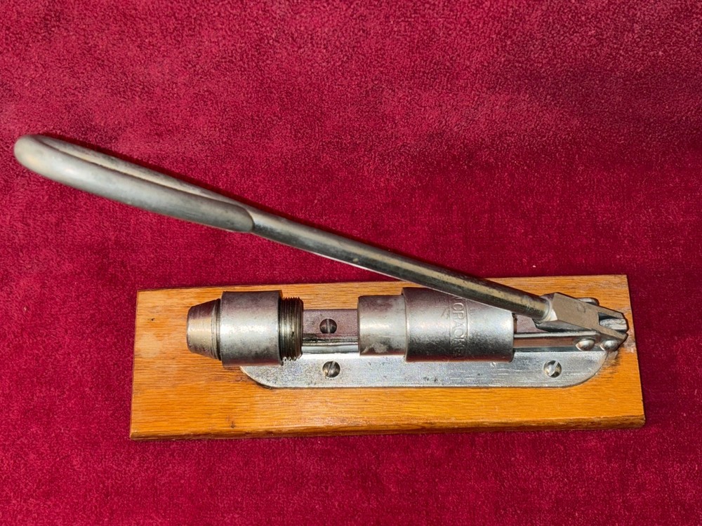 Reed’s Rocket Nut Cracker & Irving Ware Citrus Squeezer