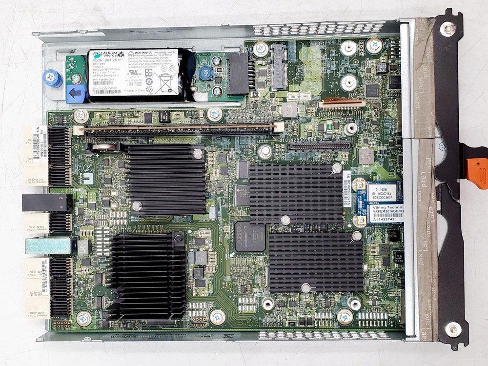 NetApp A100069 111-02853+A0 2GBRAM/Battery/E2700A Disk Array Controller