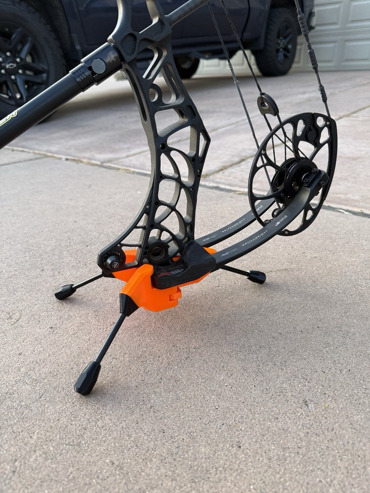 New 2026 Compound Bow Kick Stand (read description)