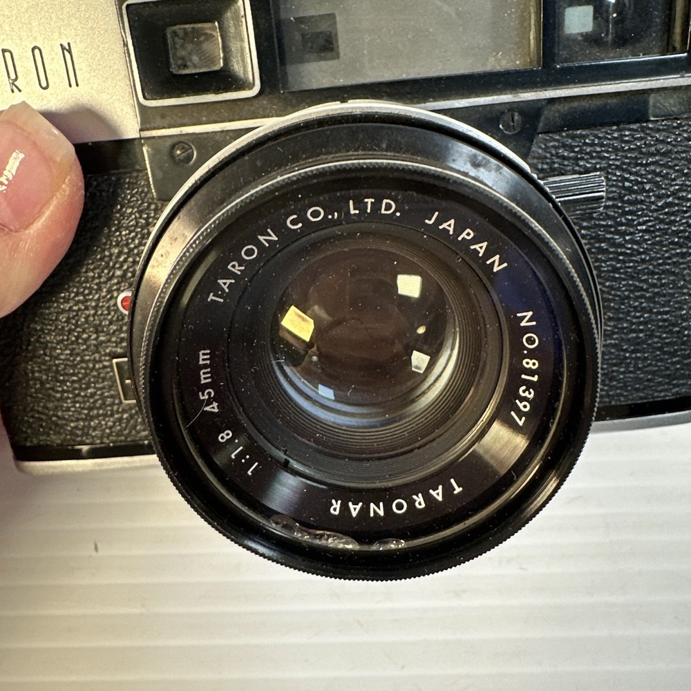 Vintage 1960's Taron Auto EE Rangefinder Camera