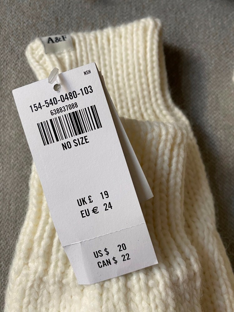 Abercrombie & Fitch Knit Mittens