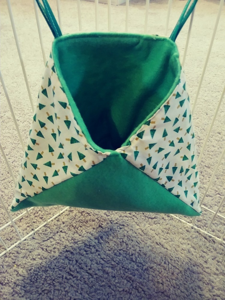 Ferret Corner Sack - Christmas Trees Pattern