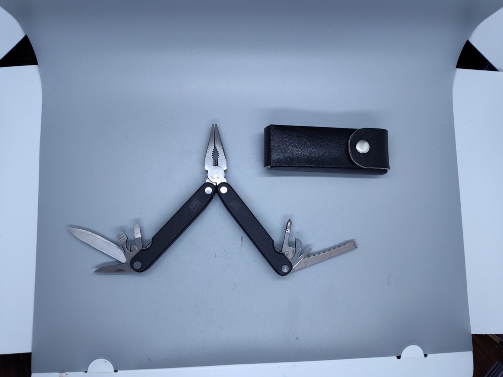 UNBRANDED MULTI TOOL KNIFE PLIERS FILE SCREWDRIVER w/ SHEATH