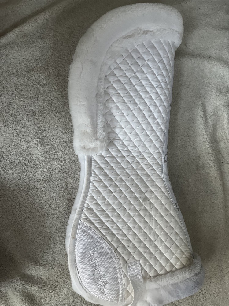 Arma half pad size 17”-18”