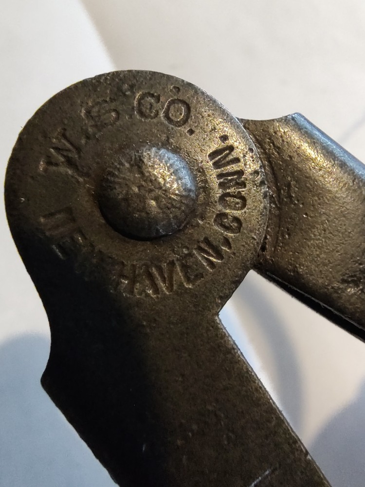 Antique W S Co compass New Haven CONN