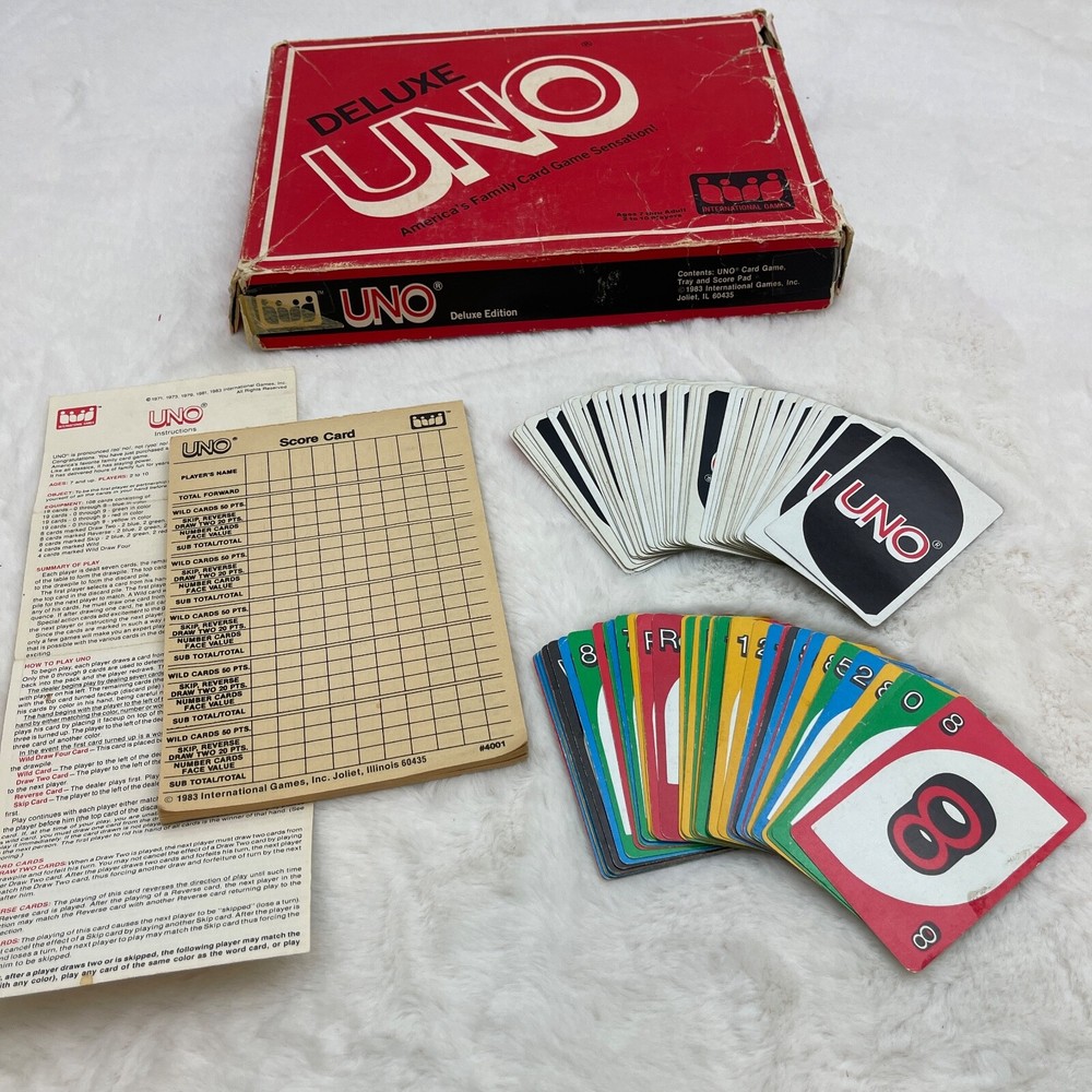 Board Game Replacement Pieces: Deluxe Uno 1983 Card Game