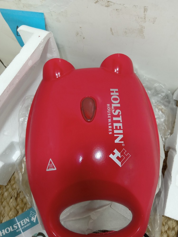 Holstein Cupcake Maker Red Makes 7 At Once