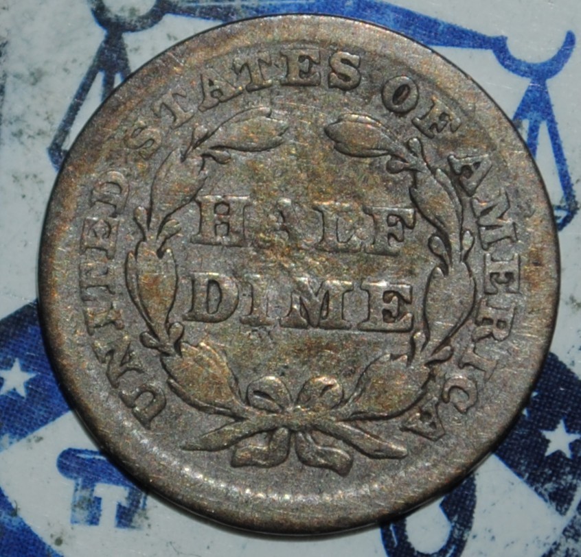 1852 Seated Liberty Half Dime {{{3804