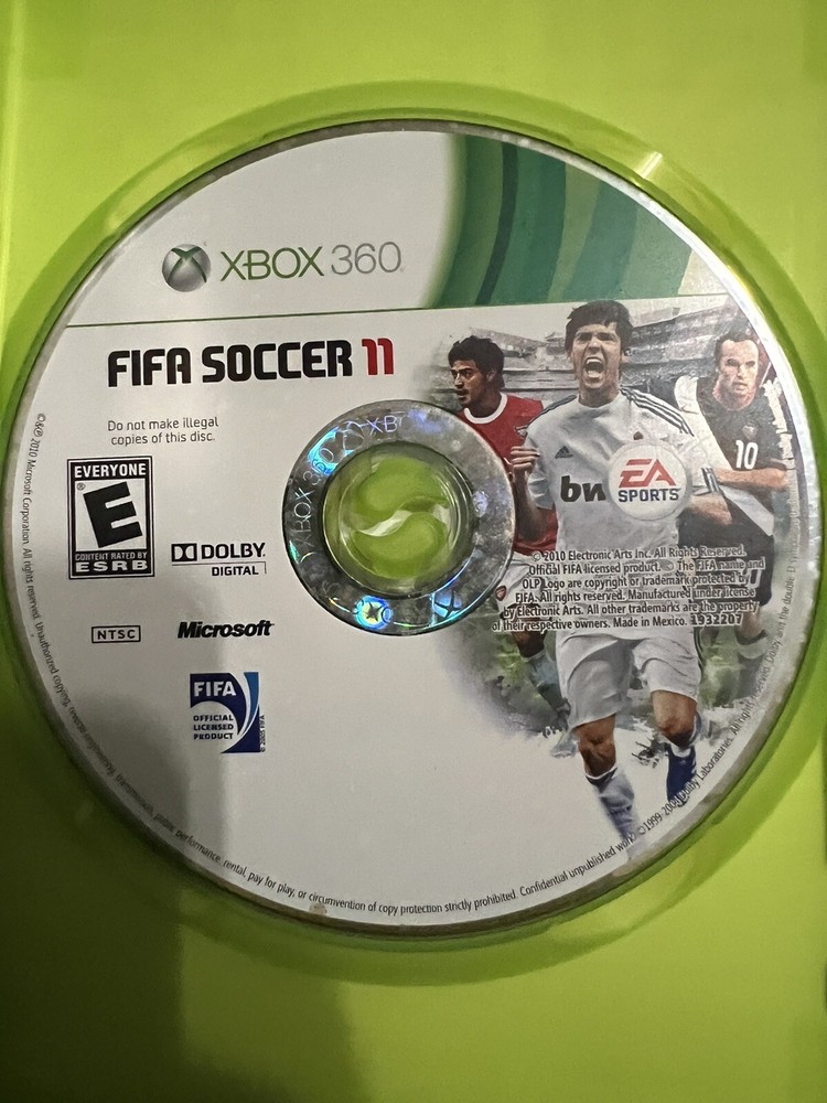 Xbox 360 White Console Bundle W/ Wireless Controller, Cords & Games