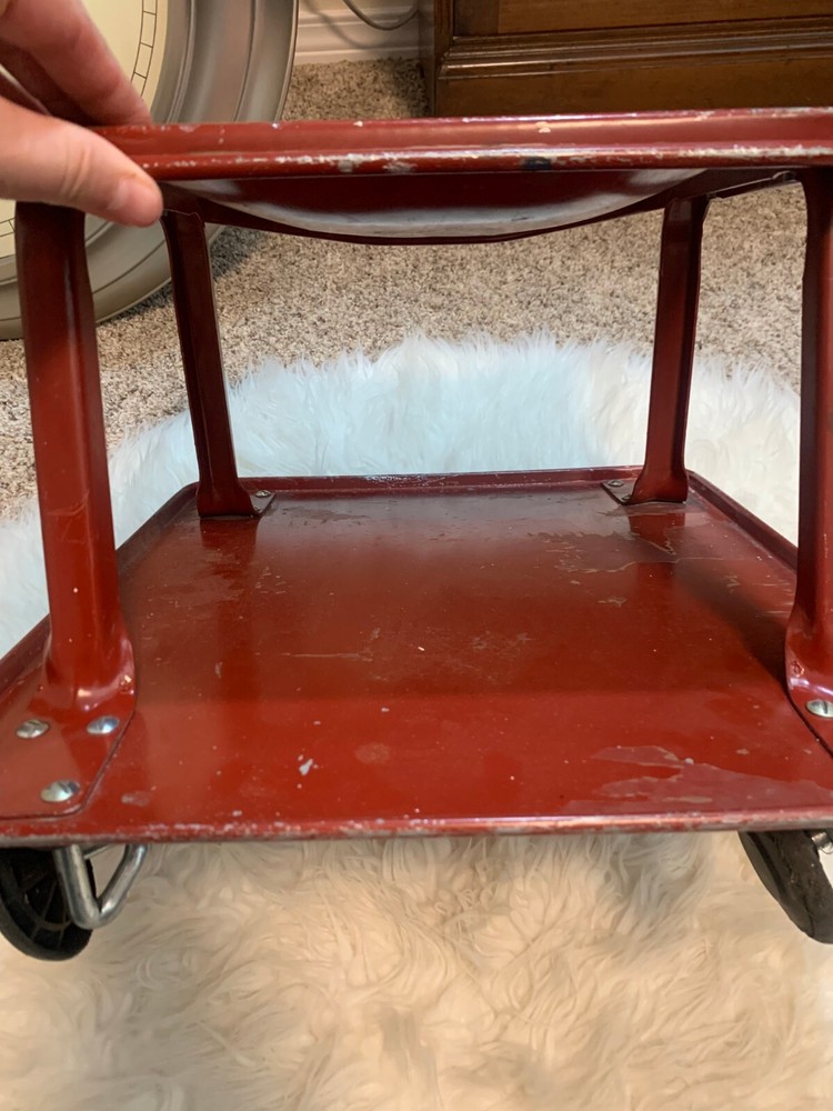 VINTAGE RED METAL ROLLING GARAGE STOOL