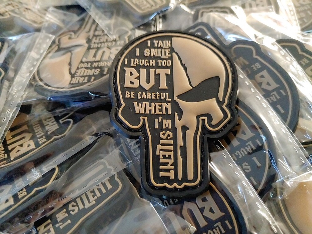 SILENT SCULL - PUNISHER - 3D PVC PATCH - COYOTE / BLACK