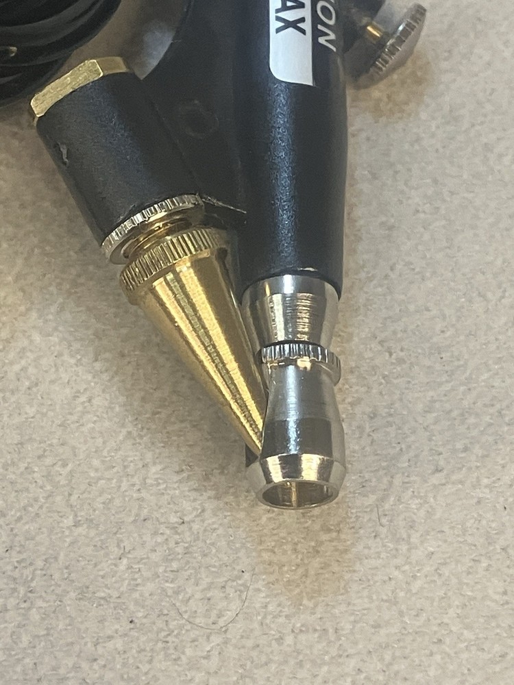 Single action siphon-feed airbrush kit