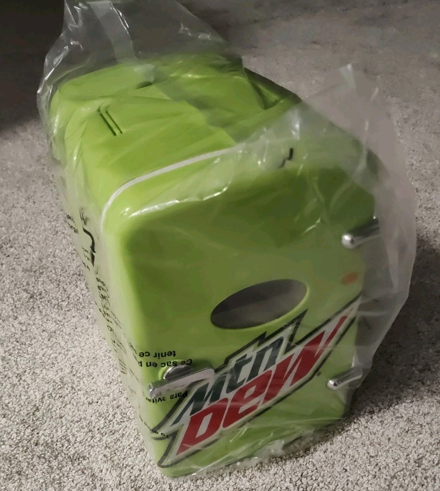 2020 Mountain Dew MIS134MD 6-Can Mini Fridge - Open Box NEW