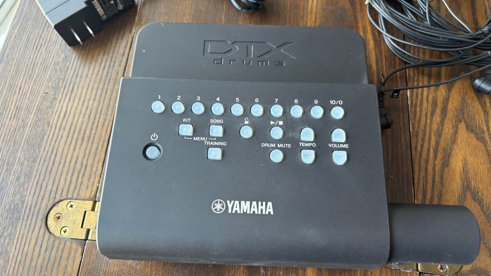 Yamaha DTX430K Electronic Drum Controller Module + Power Supply & Patch Cables