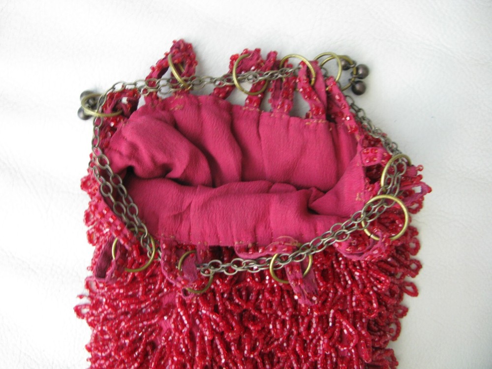 Antique Fringed Candy Apple Red Bead Drawstring Flapper Purse