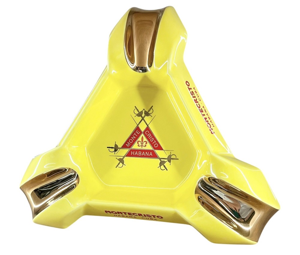 HABANOS MONTECRISTO CERAMIC CIGAR ASHTRAY