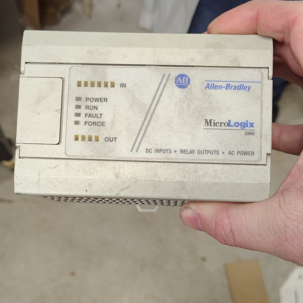 Allen-Bradley MicroLogix 1000 PLC Processor 1761-L10BWA
