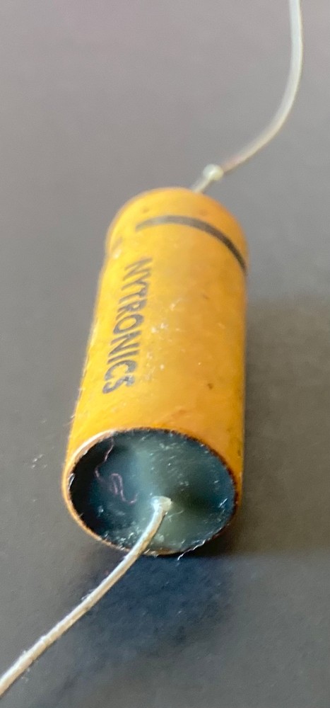 Nytronics 85 TOC Capacitor 1 MFD 400 VDC *Not Tested*