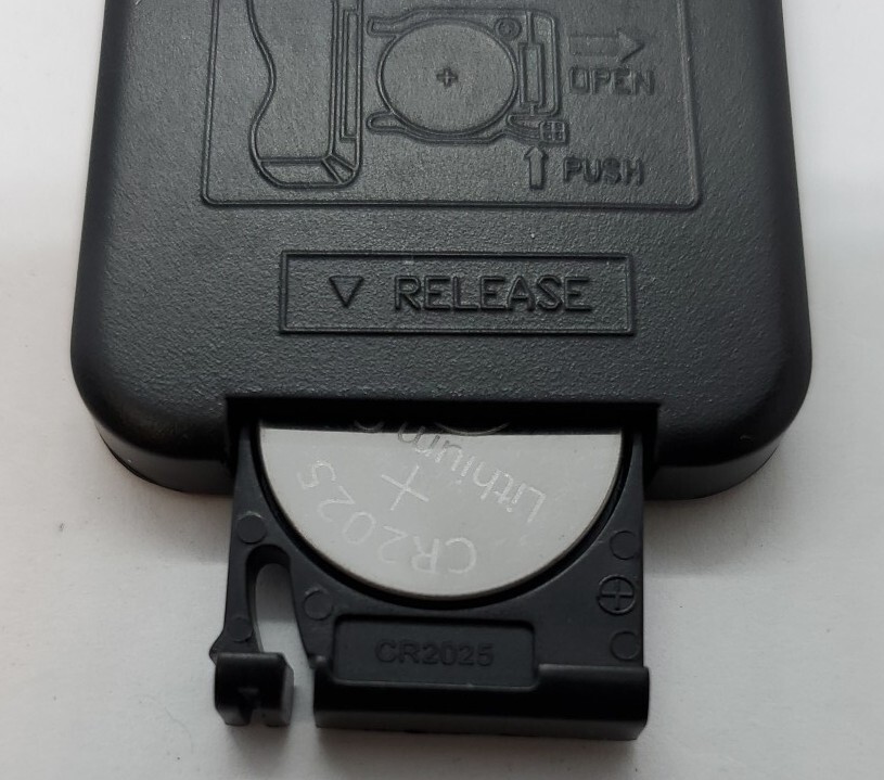 Blackweb BWC17AV001 Activision Only Remote Control