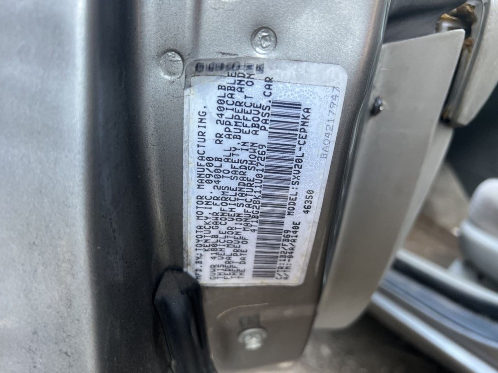 2001 CAMRY Third Brake Light Tested OEM