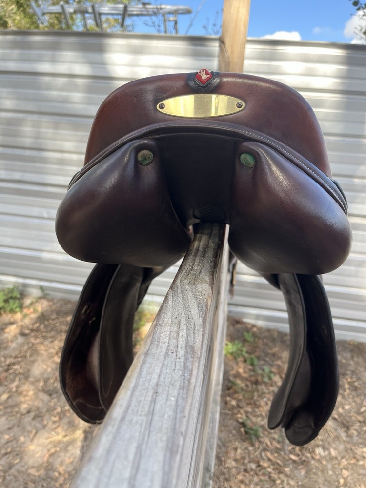 17.5” Equipe Special One Jumping Saddle