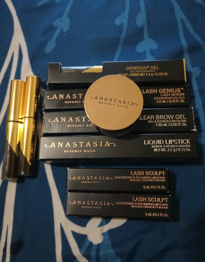 Makeup Bundle By Anastasia Beverly Hills