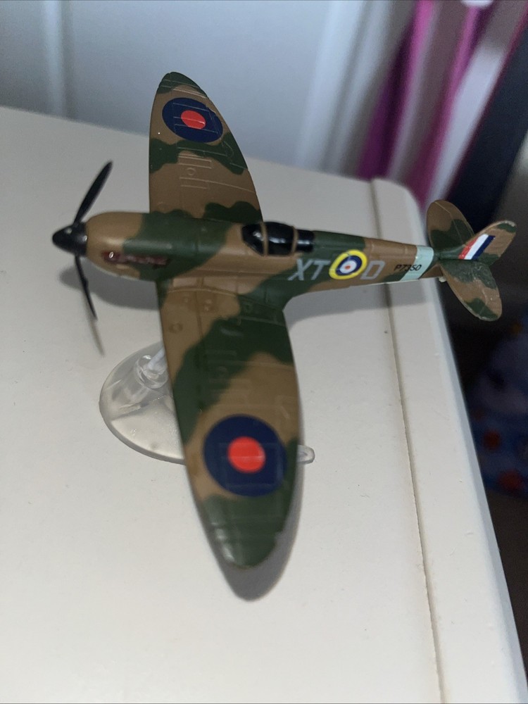 CORGI SPITFIRE