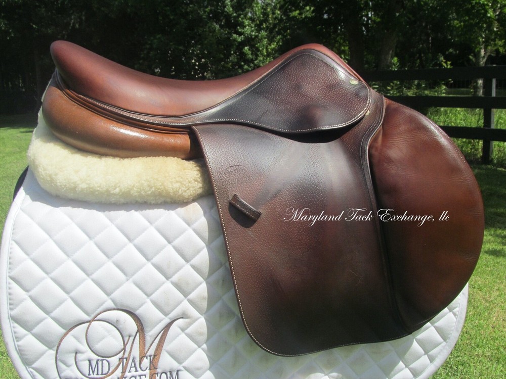 18" DEVOUCOUX BIARRITZ D3D close contact jumping saddle 3A flaps-2014 MODEL!