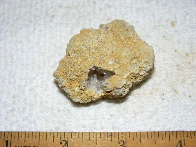 Geode pair opened with crystal centers 1.75 inch G20