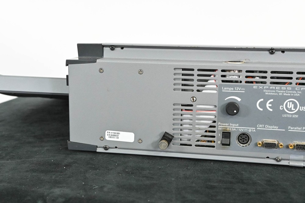 ETC Express 250 Lighting Control Console (NO POWER SUPPLY) CG01LWT