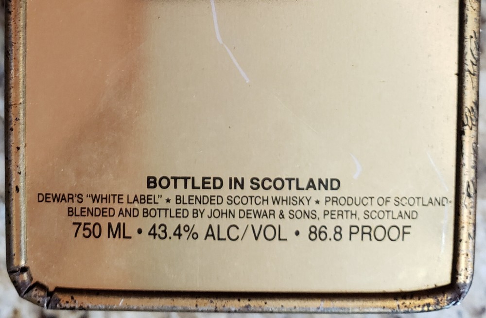 Dewar's Scottish Whisky Hinged Tin