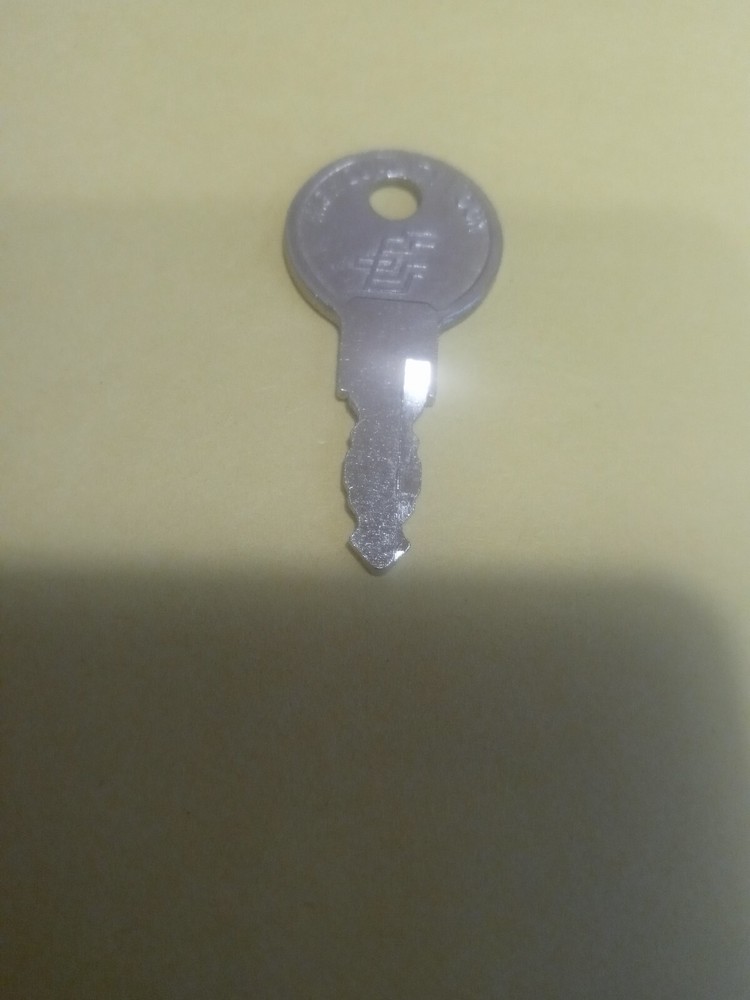 Avantco 17811836 key