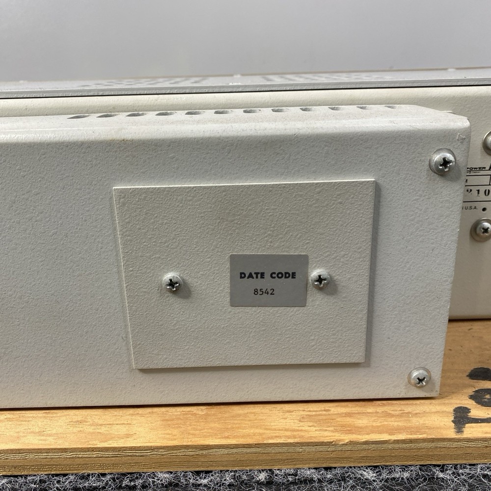 Variac 1592 Automatic Voltage Regulator 240V by TechniPower