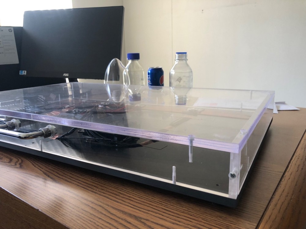 Heavy-duty Industrial Acrylic Display Case Dustproof