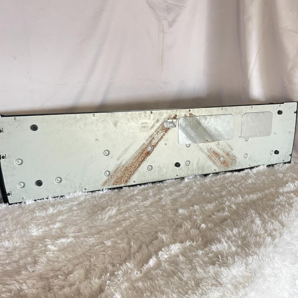 KORG TR76 Synthesizer