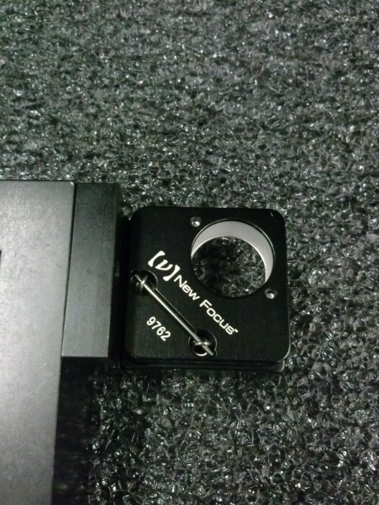 NEW FOCUS 9762 Tiny Commercial Mirror Mount