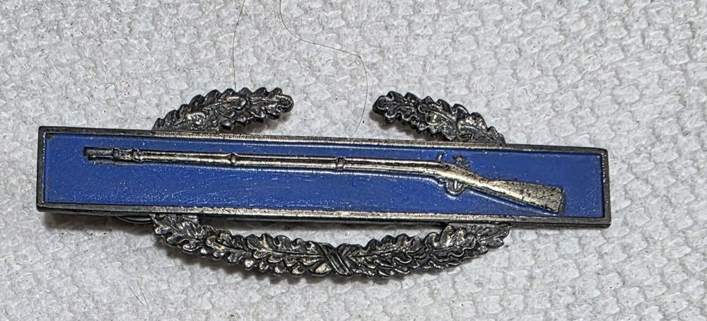 WWII Military CLK Compass Infantry Badge 8th Army Patch Honorable Patch Eagle